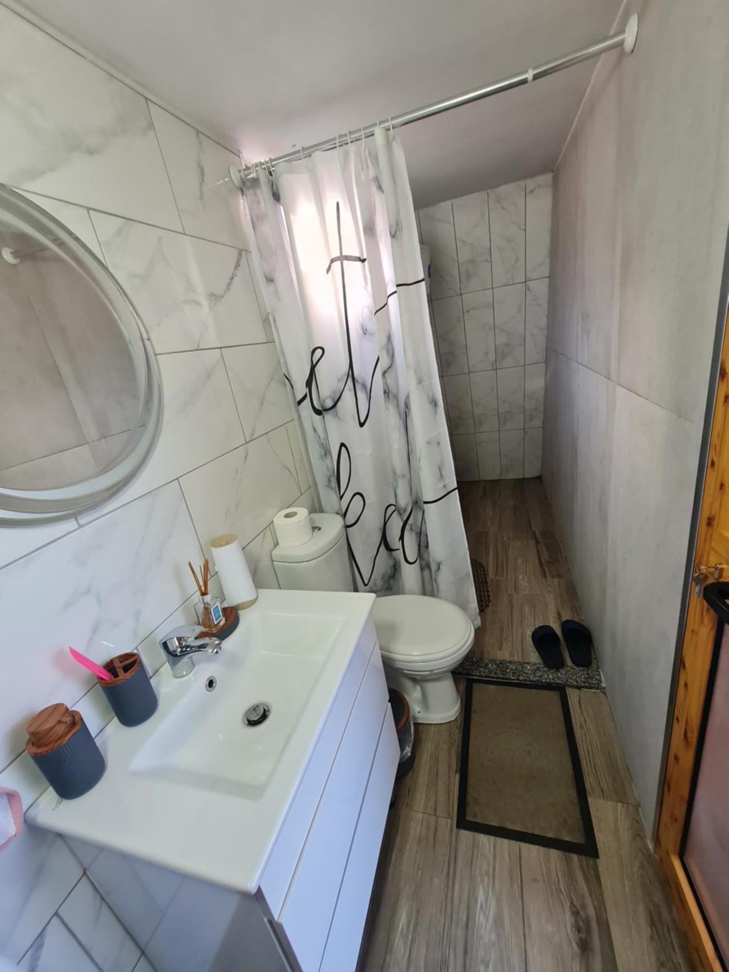 Alex'S House Shiroke Villa Shkoder Bagian luar foto